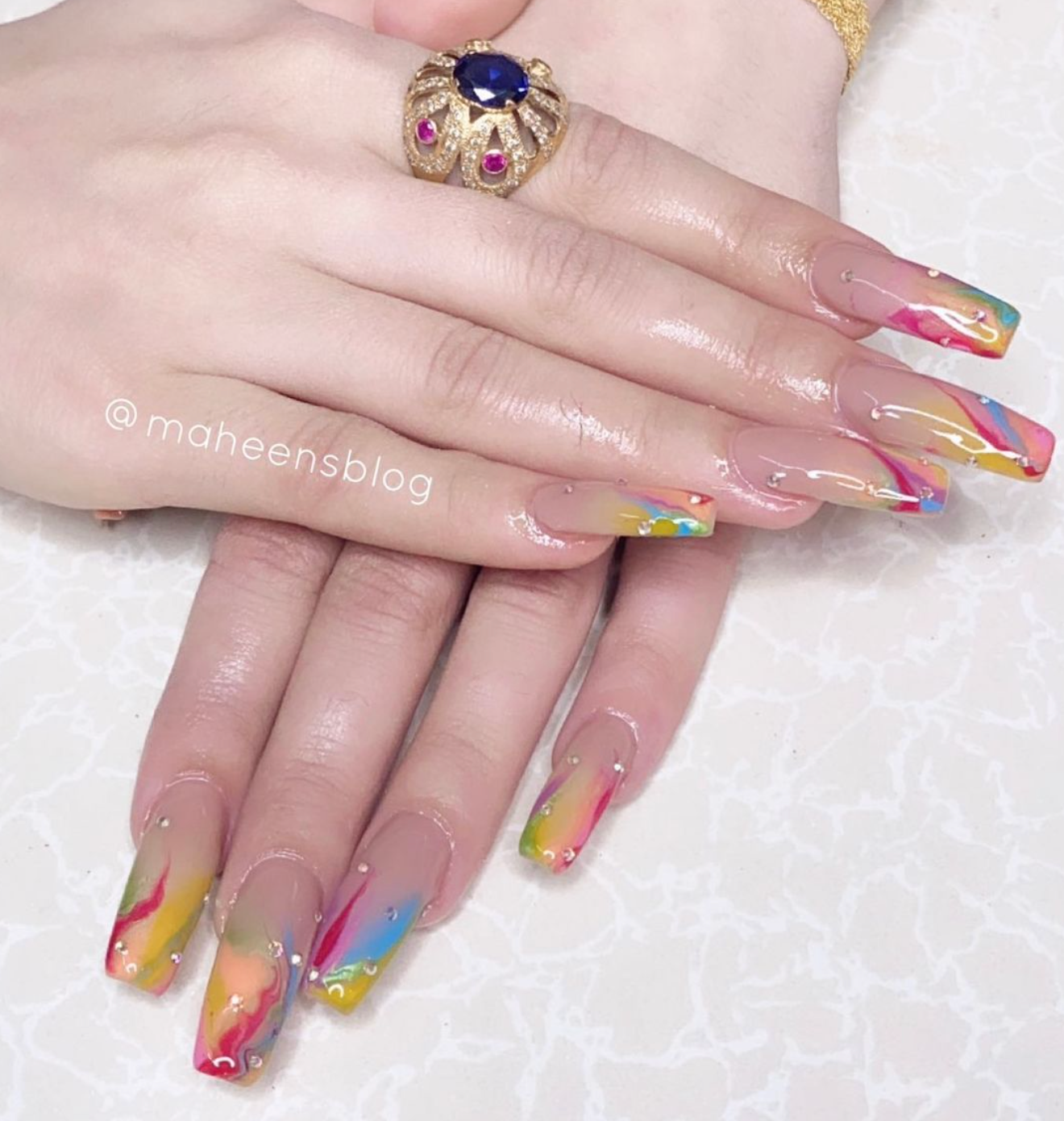 Rainbow swirl tips with crystals