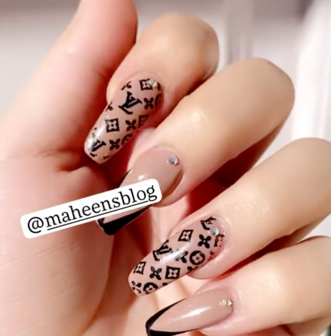 LV Nails